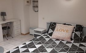 Très belle Appartement F1 bis
